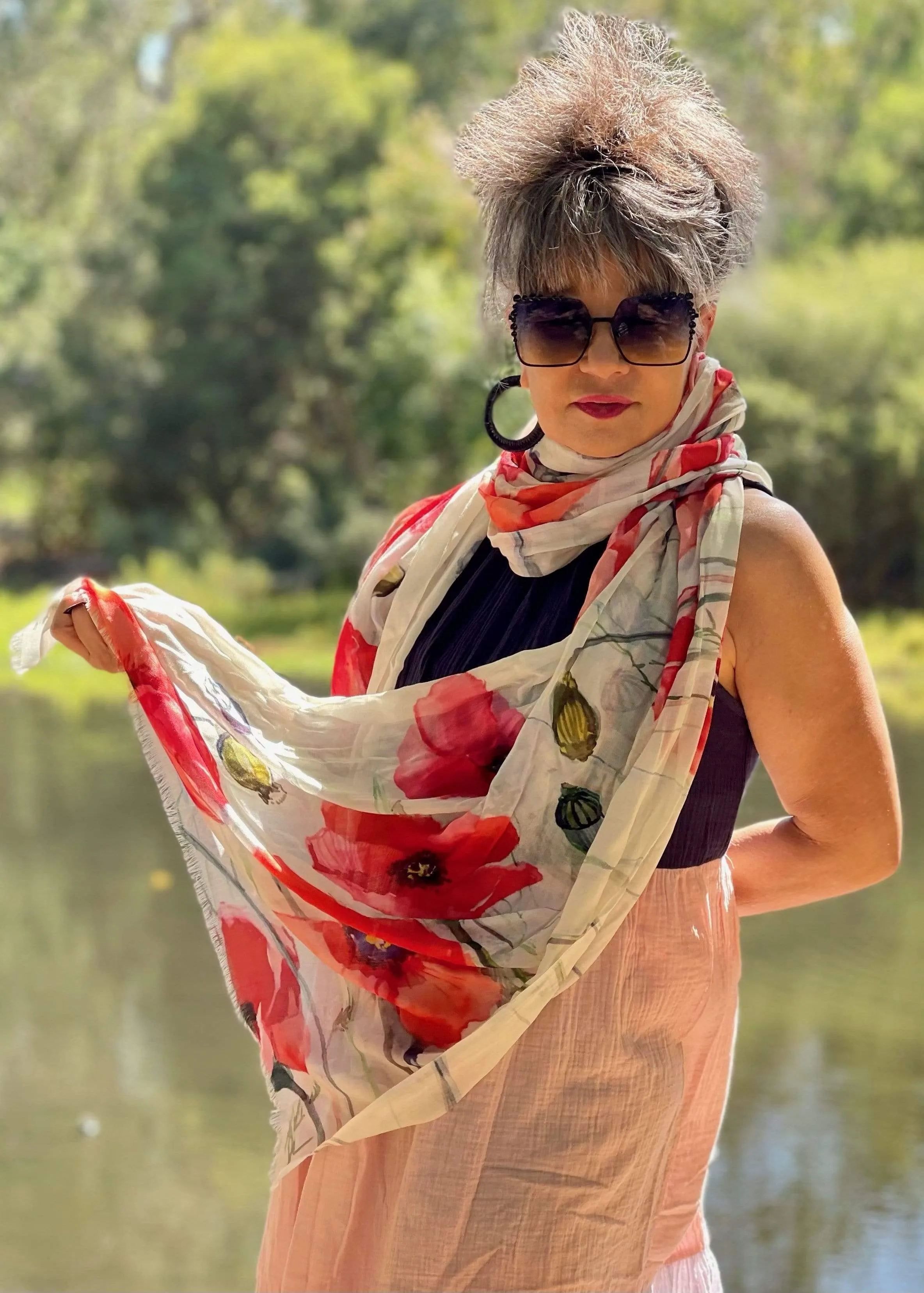 🌺  Luxury Poppy Scarf Red Bloom Deluxe