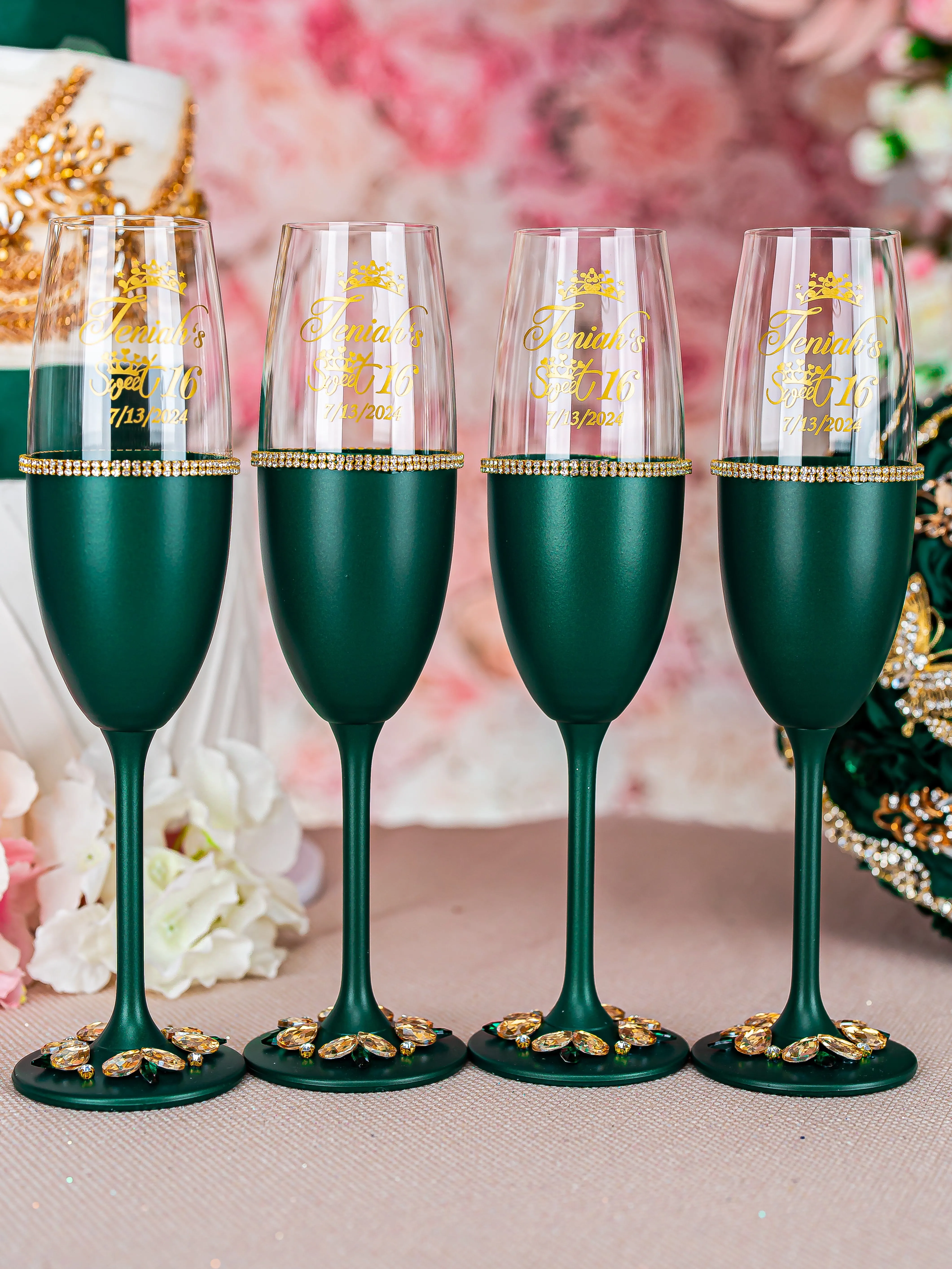 Green 2 quinceanera champagne glasses (simple design)