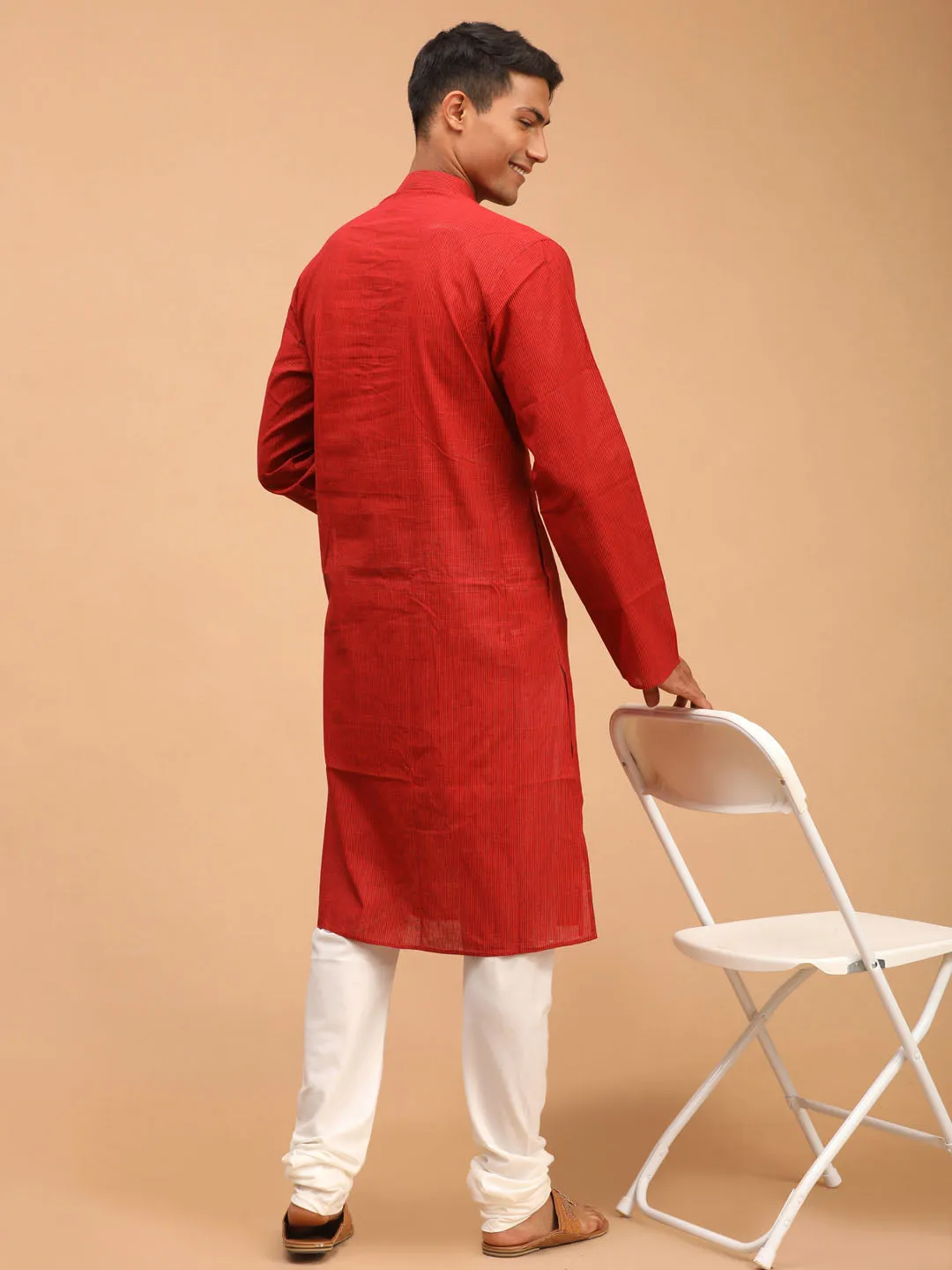 Men's Maroon Pure Cotton Kurta Pyjama Set - Vastramay