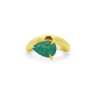 Pear Cut Emerald Curve Band