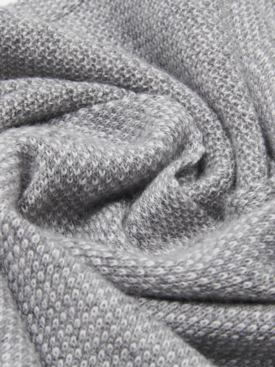 Riccardo (grey & white) - 100% cashmere scarf with pattern