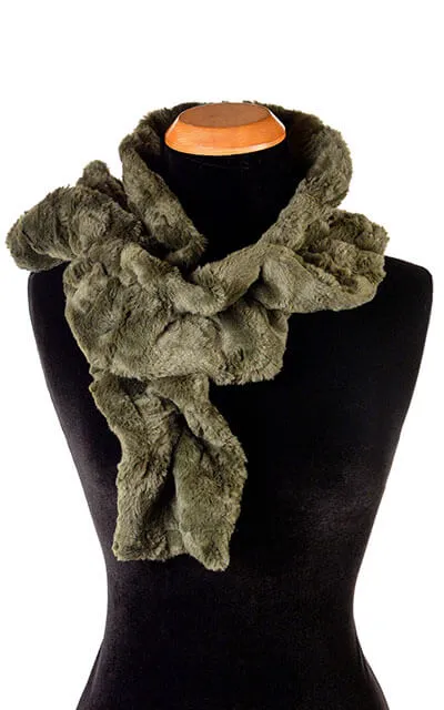 Scrunchy Scarf - Cuddly Faux Furs