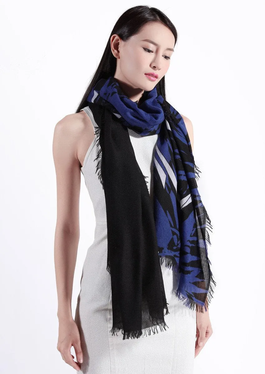 super fine baby cashmere scarf by Junko Koshino