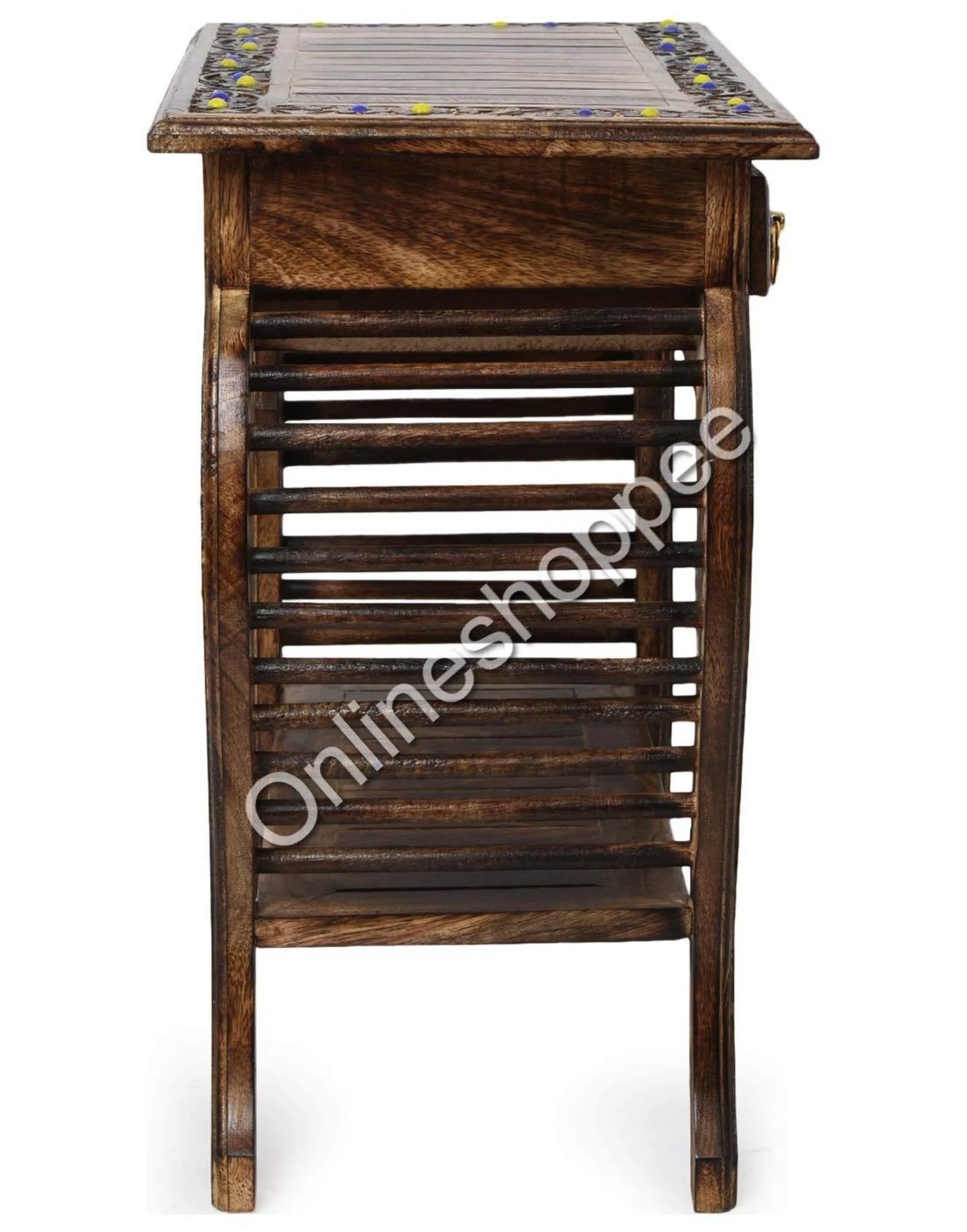 Wooden Mensa End Table with Hand Carving Design