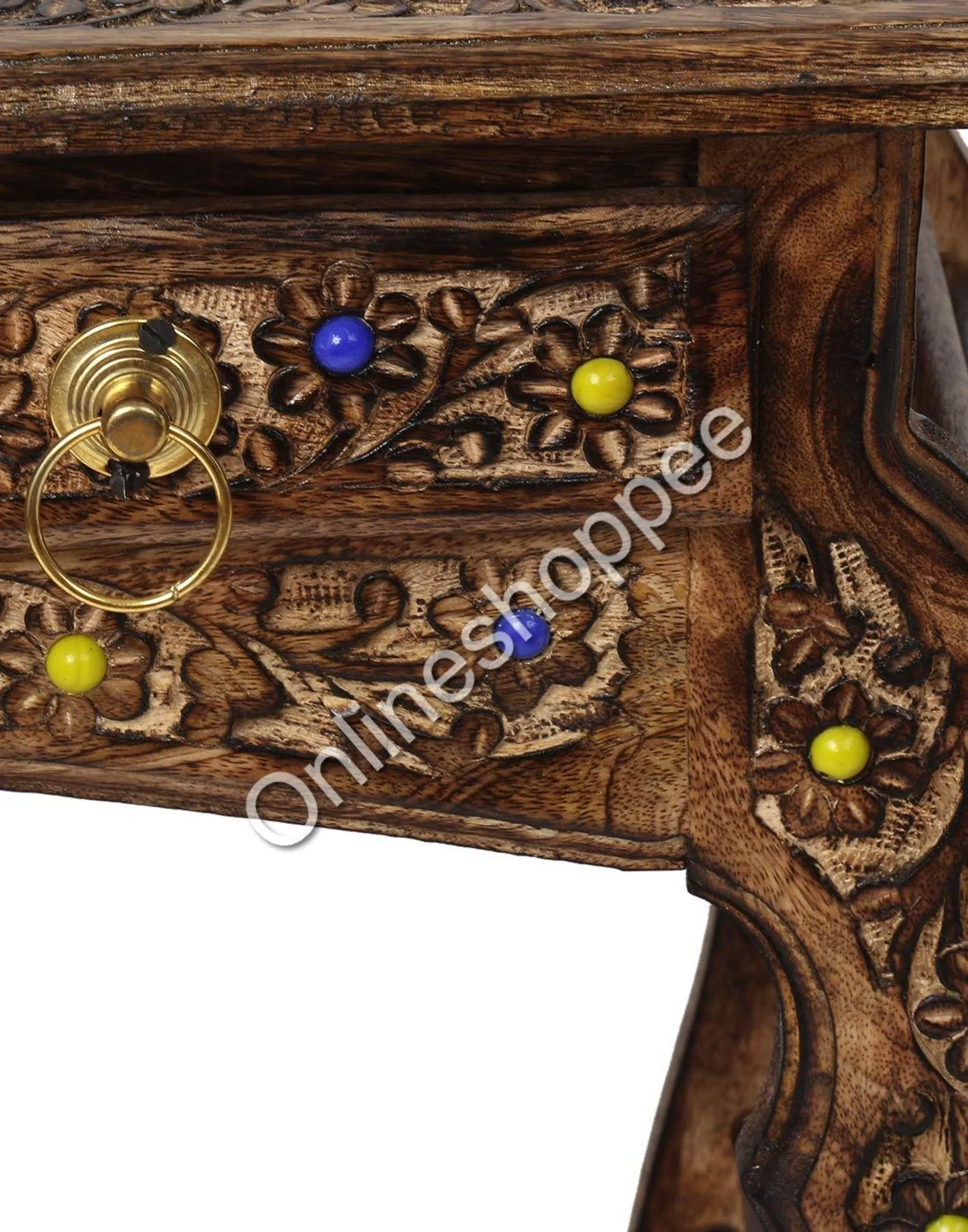 Wooden Mensa End Table with Hand Carving Design